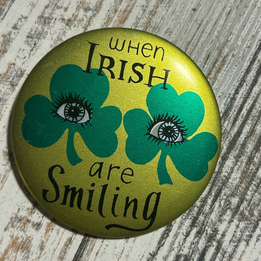 St. Patrick's Shamrock Button Pin - Green & Gold